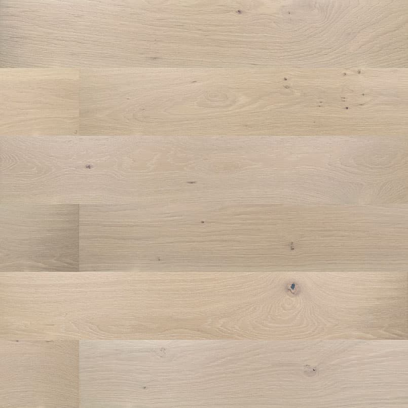 MSI Everlife Wood Aaron Blonde Oak 100% Waterproof Engineered Hardwood Flooring — Woodhills Collection — plank close-up