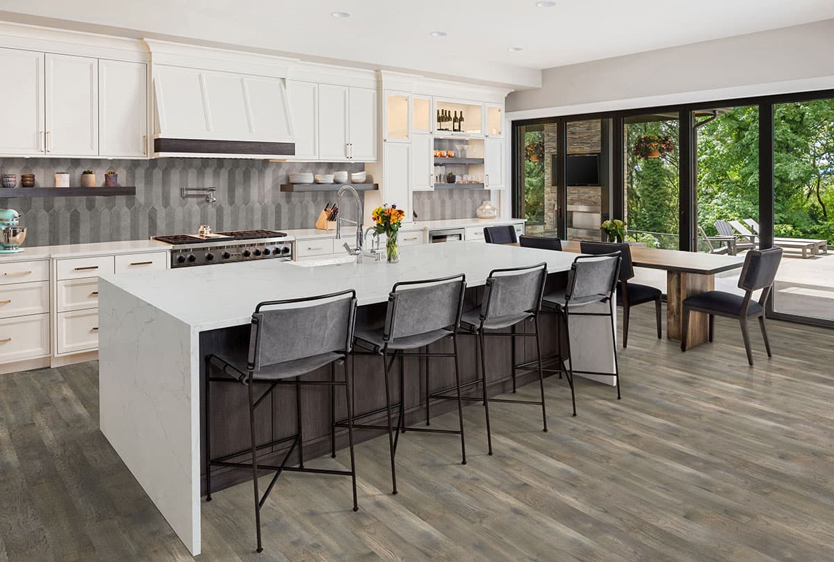 MSI Everlife Wood Brook Timber Hickory 100% Waterproof Engineered Hardwood Flooring — Woodhills Collection — detail view 4