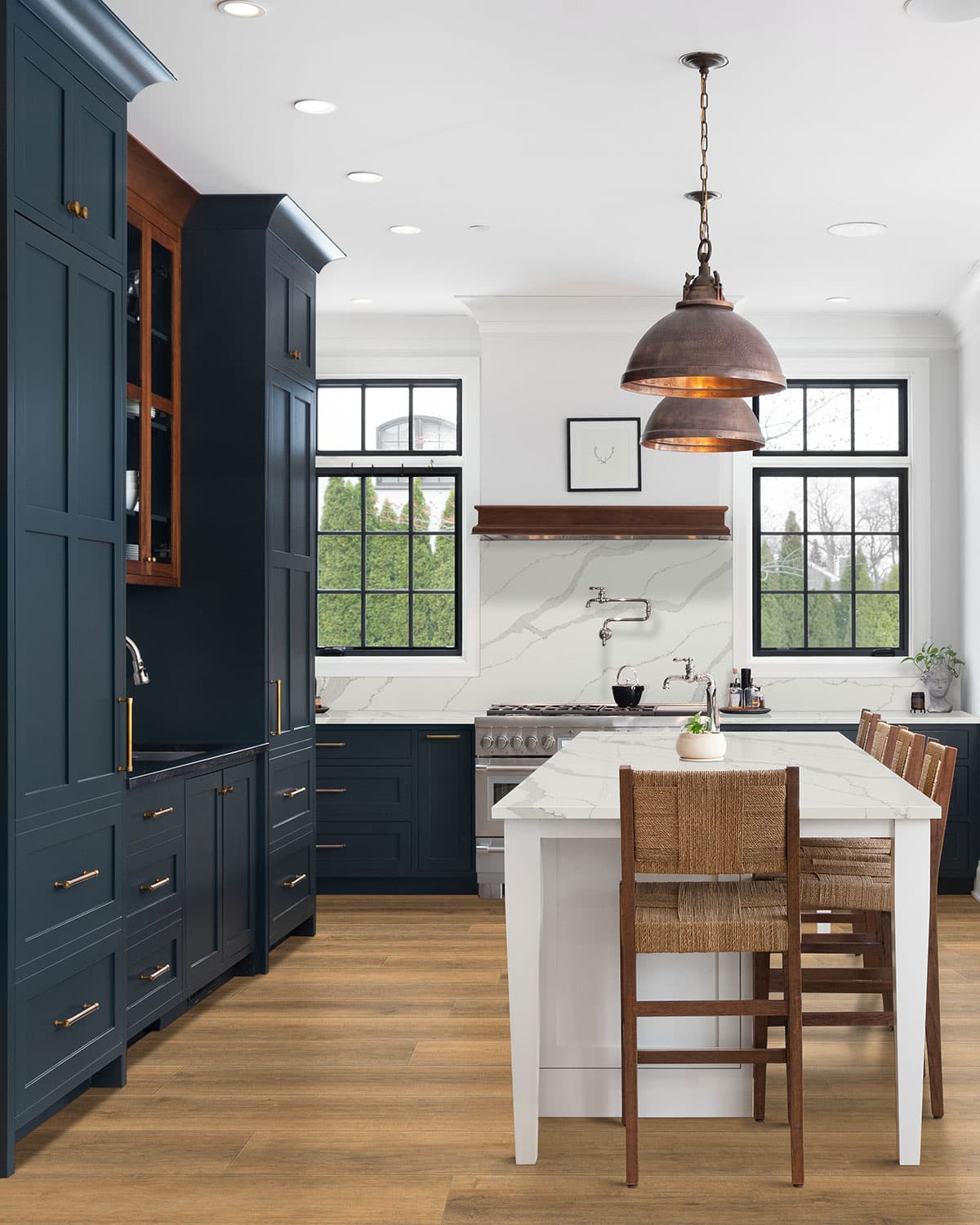 MSI Everlife Macland 100% Waterproof Rigid Core (SPC) Flooring — Wayne Parc Collection — detail view 5