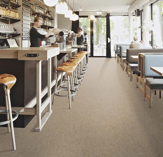 Marmoleum vs. Laminate Flooring: Which Should You Choose?
